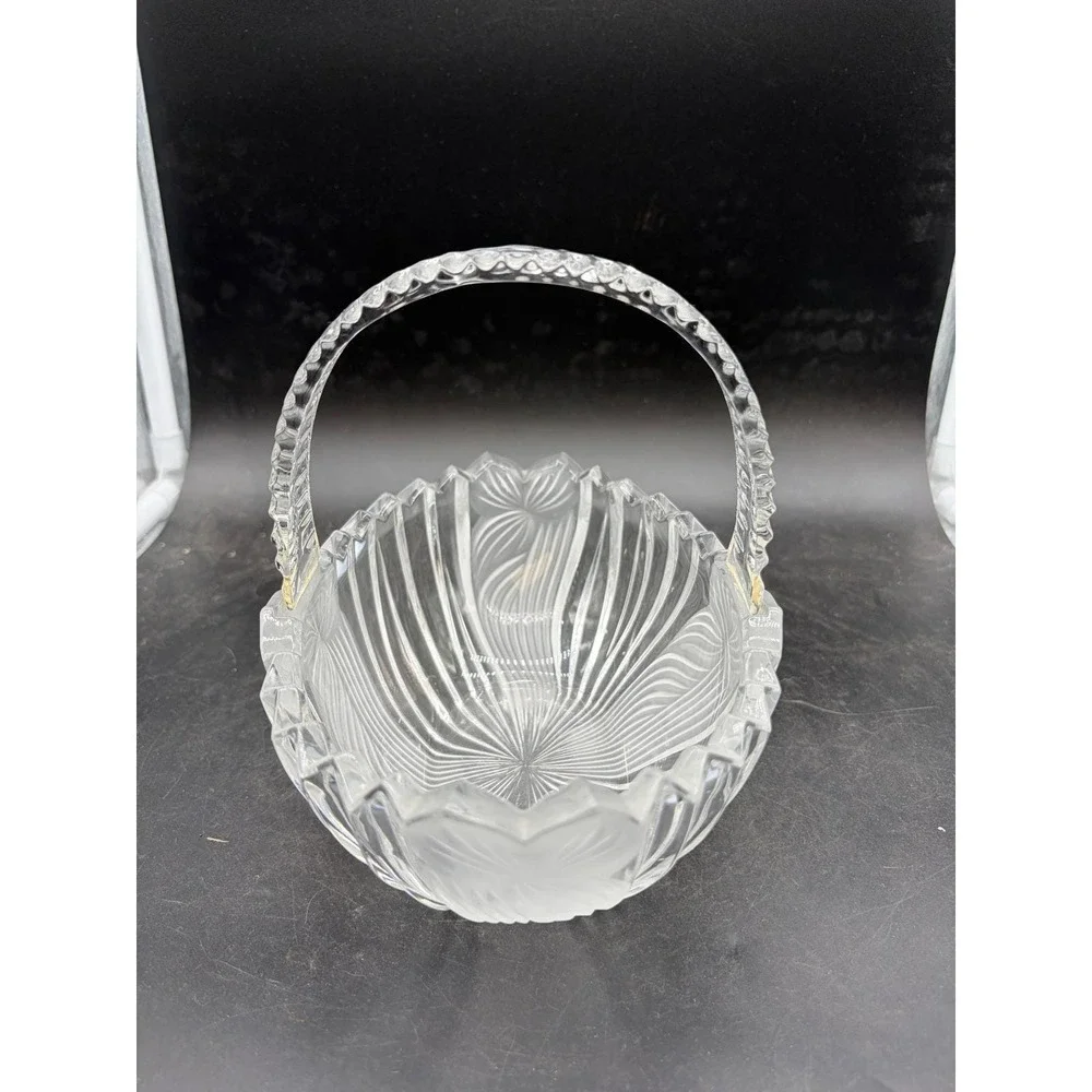 Vintage Frosted and Clear Crystal Glass‎ Basket Ribbed Scalloped Bowl As-Is